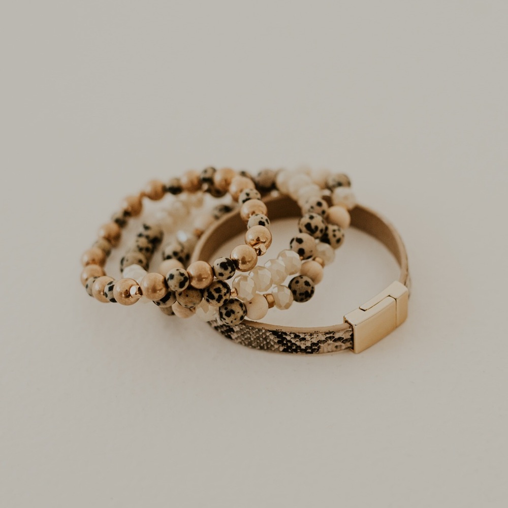 Bracelet set